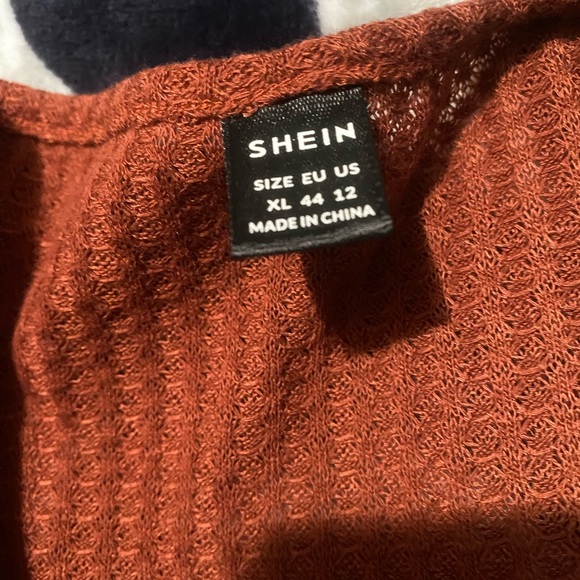 Shien women’s new never worn XL crop top - Picture 3 of 5